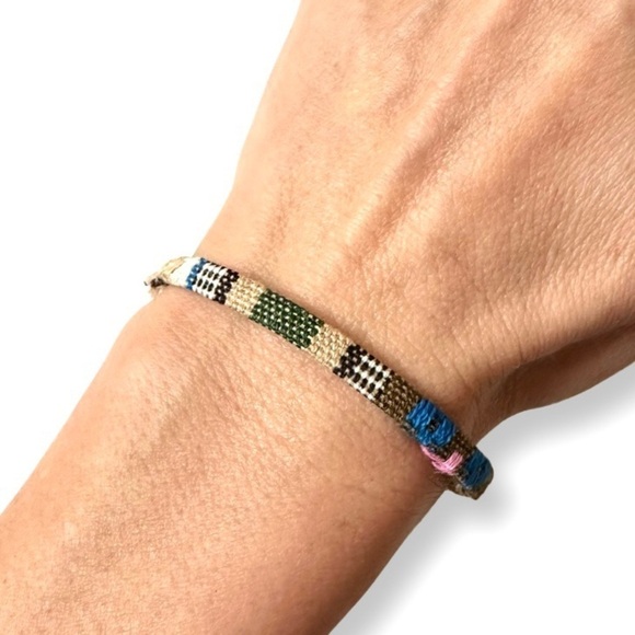 🔴 5 for $10 ONE Boho Surfer Beach Bracelet Braided Summer Festival Jewelry - Picture 1 of 6